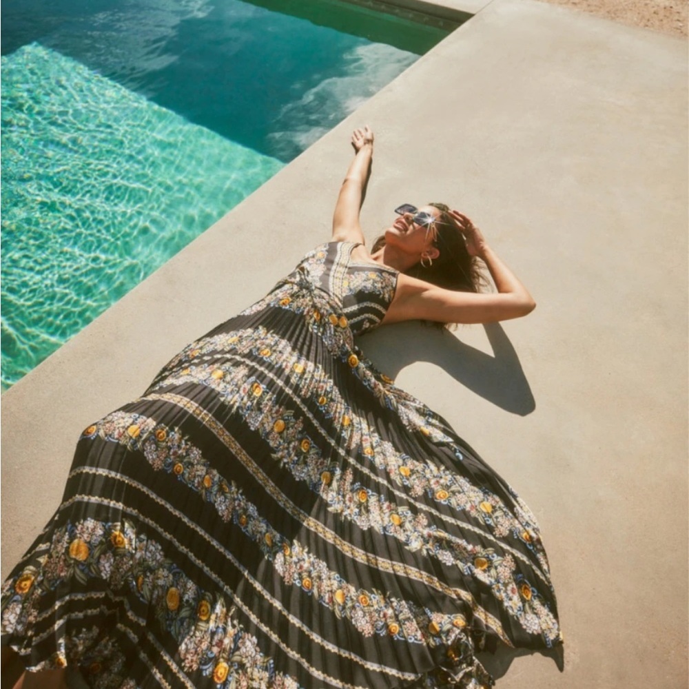 White House Black Market Black and Yellow Floral Maxi Dress - Picture 3 of 3